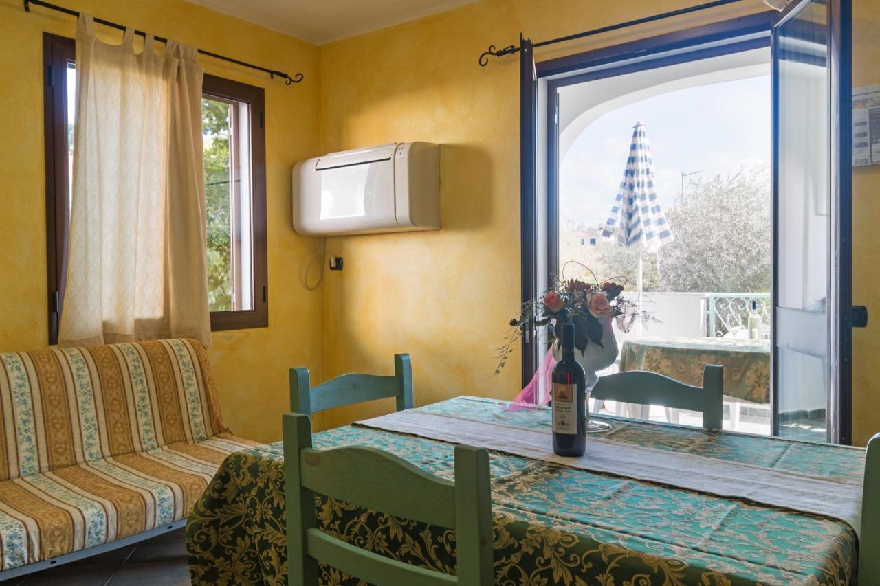 Residenza Gli Ontani Hotell Orosei Exteriör bild