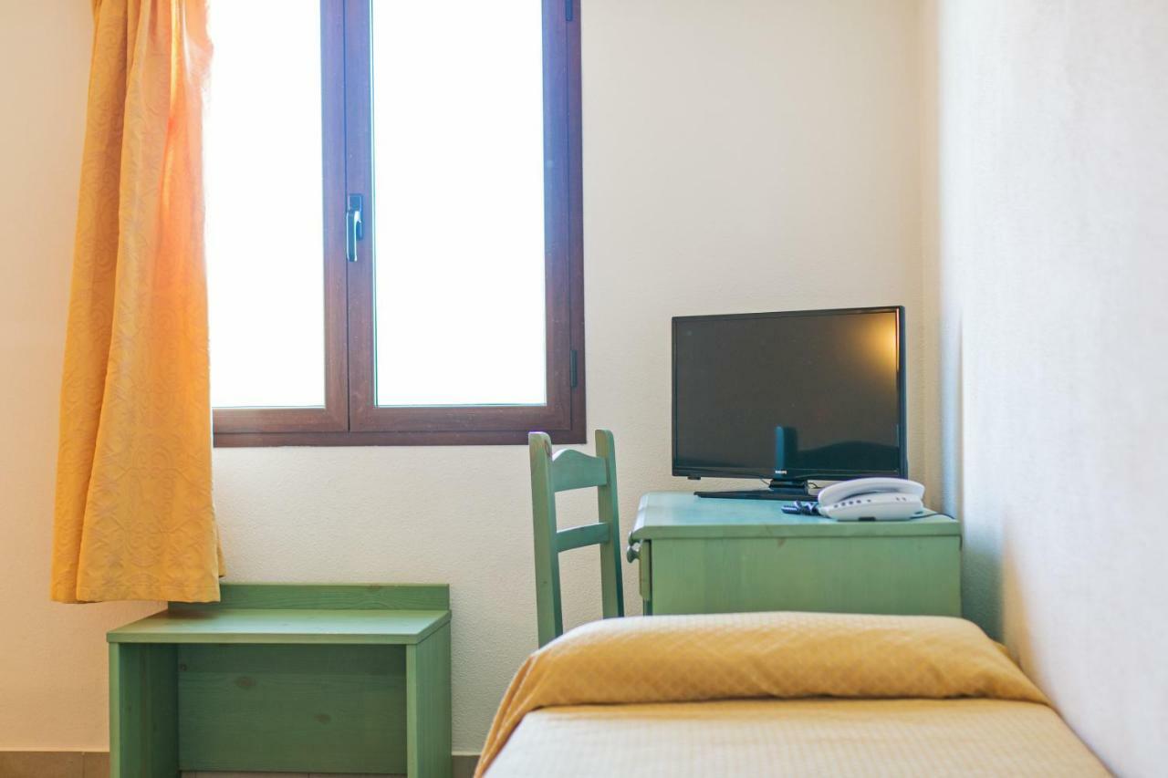 Residenza Gli Ontani Hotell Orosei Exteriör bild